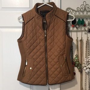 Trendy boutique vest
